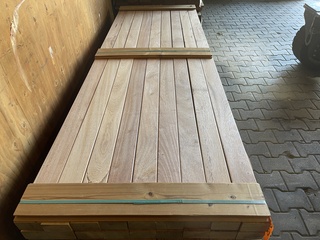 Ca. 81x Angelim Pedra Balken Geschaafd, 50x100mm, lengte 250cm